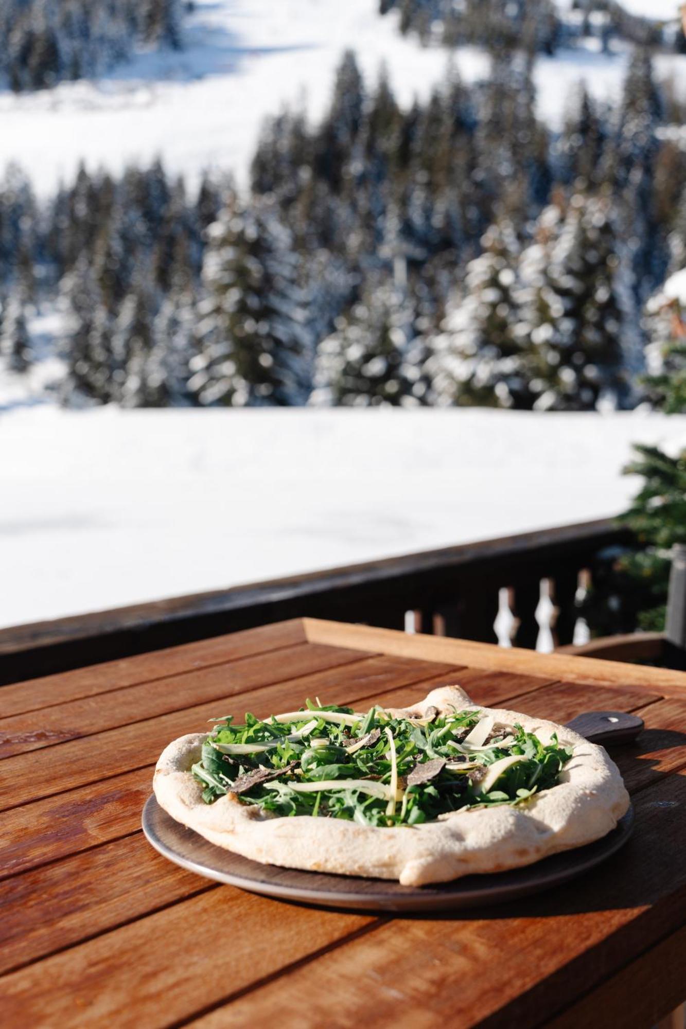 Lake Hotel Courchevel 1850 Экстерьер фото